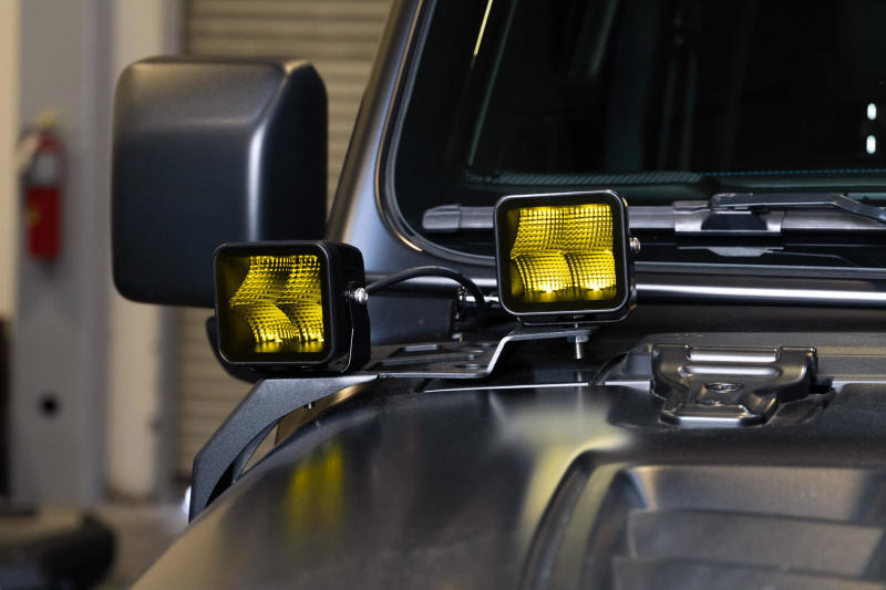 Load image into Gallery viewer, DV8 Offroad 3in Elite Series LED Amber Pod Light
