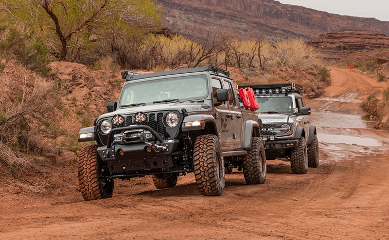 Load image into Gallery viewer, MagnaFlow 20-23 Jeep Gladiator JT 3.6L Overland Series Cat-Back Exhaust
