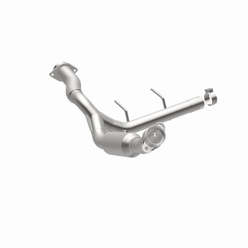 Load image into Gallery viewer, MagnaFlow Right Side Direct Fit Catalytic Converter 15-17 Ford F-150 5.0L
