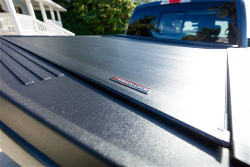 Load image into Gallery viewer, Roll-N-Lock 07-17 Toyota Tundra Regular Cab/Double Cab 77in E-Series Retractable Tonneau Cover
