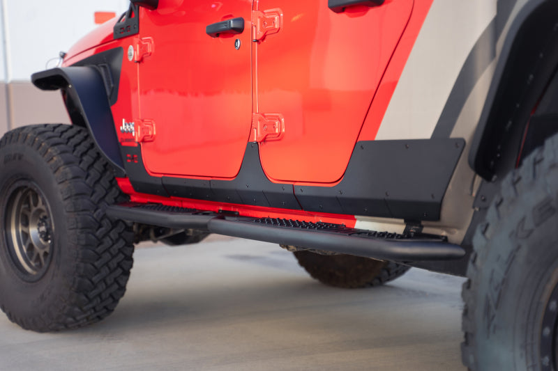 Load image into Gallery viewer, DV8 Offroad 20-23 Jeep Gladiator JT Rock Skins
