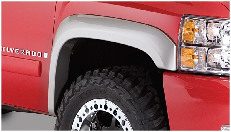 Load image into Gallery viewer, Bushwacker 07-13 Chevy Silverado 1500 Fleetside Extend-A-Fender Style Flares 4pc 69.3in Bed - Black
