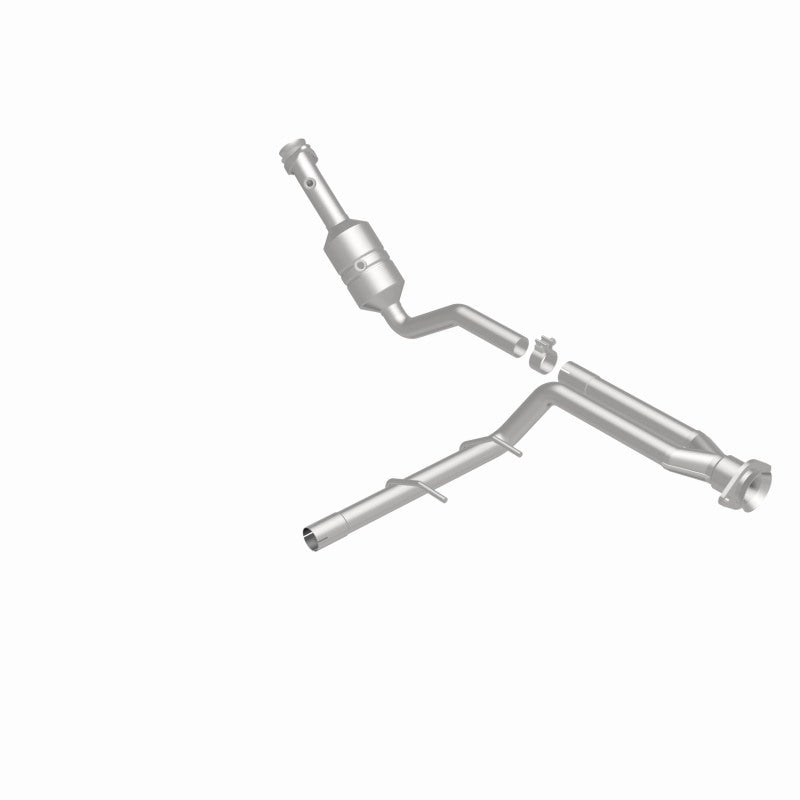 Load image into Gallery viewer, Magnaflow Conv DF 2011-2014 F-150 3.7L Underbody
