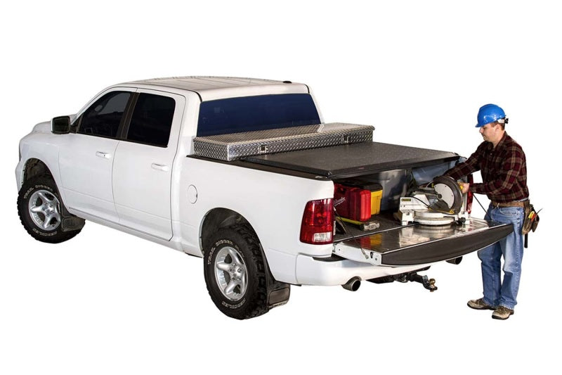 Load image into Gallery viewer, Access Lorado 06-08 I-280 I-290 I-370 Ext. Cab 6ft Bed Roll-Up Cover
