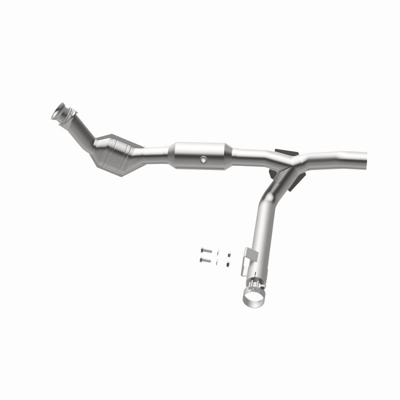 Load image into Gallery viewer, Magnaflow 01-03 Ford F150 XL/XLT V6 4.2L OEM Grade / EPA Compliant Direct-Fit Catalytic Converter
