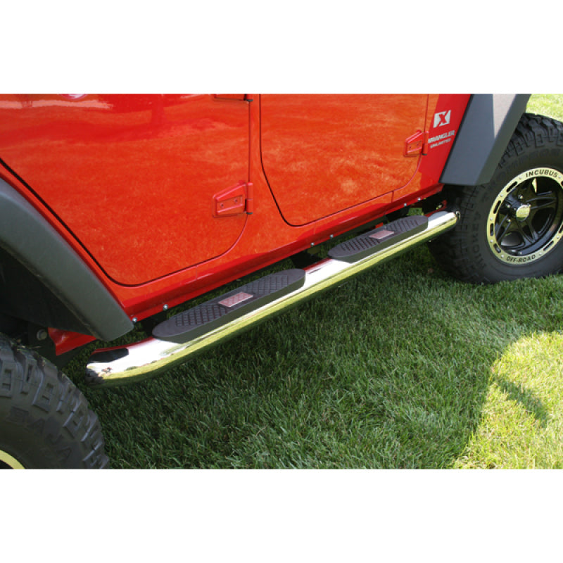 Load image into Gallery viewer, Rugged Ridge 4in Round Step SS 07-18 Jeep Wrangler Unlimited JK
