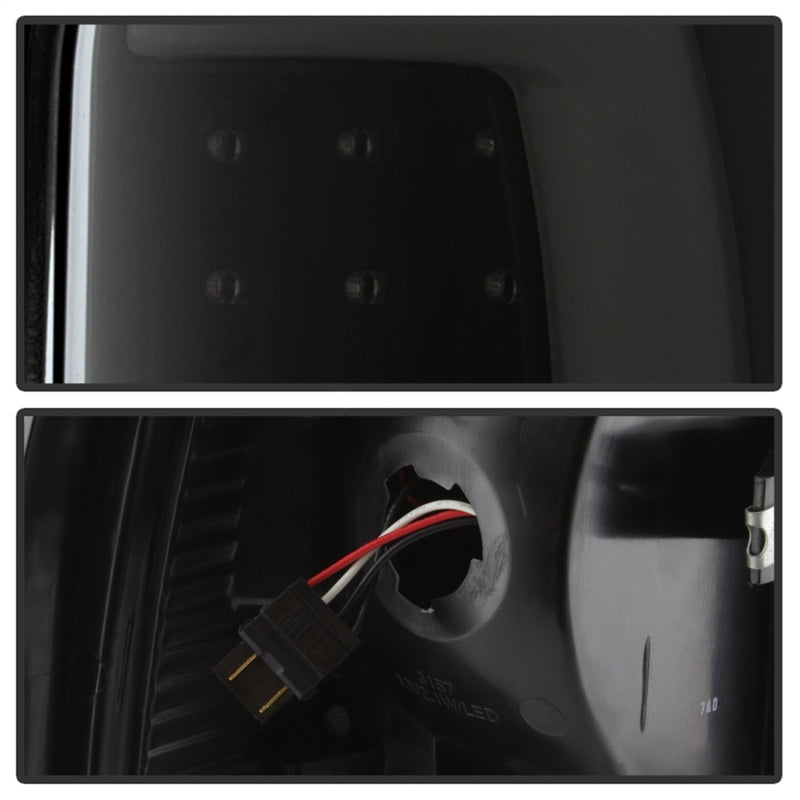 Load image into Gallery viewer, xTune Dodge Ram 1500 94-01 Tail Lights - Light Bar LED - Black ALT-ON-DRAM94V3-LBLED-BSM
