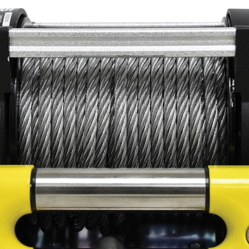 Load image into Gallery viewer, Superwinch 5500 LBS 12V DC 7/32in x 60ft Steel Rope S5500 Winch
