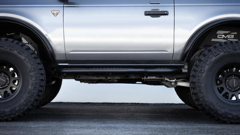 Load image into Gallery viewer, DV8 Offroad 21-23 Ford Bronco OE Plus 2-Door Side Steps
