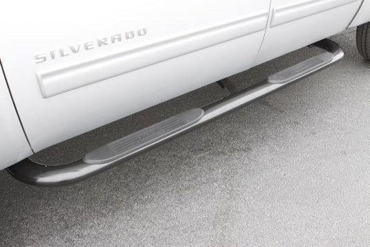 Lund 2019 Chevy Silverado 1500 Crew Cab 4in. Oval Curved Steel Nerf Bars - Black