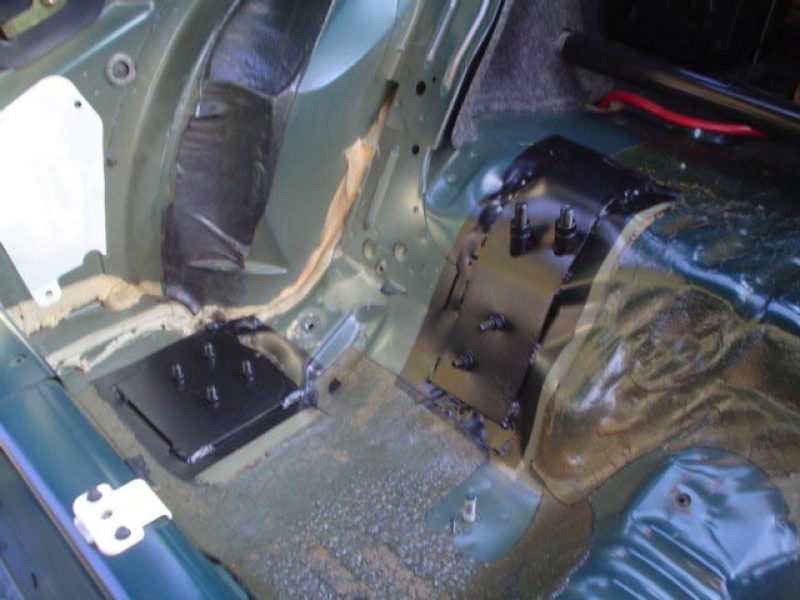 Load image into Gallery viewer, UMI Performance 79-93 Ford Mustang Lower Control Arm Reinforcements

