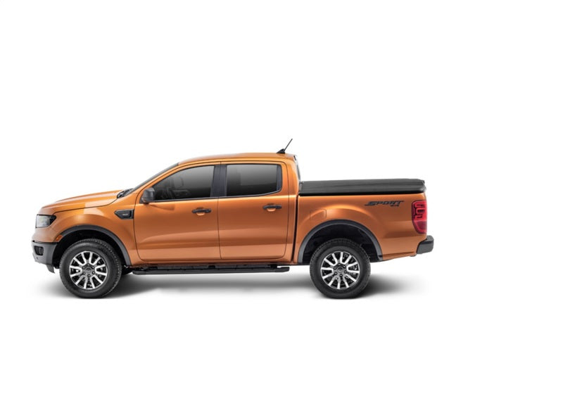 Load image into Gallery viewer, UnderCover 19-20 Ford Ranger 5ft Elite Bed Cover - Black Textured
