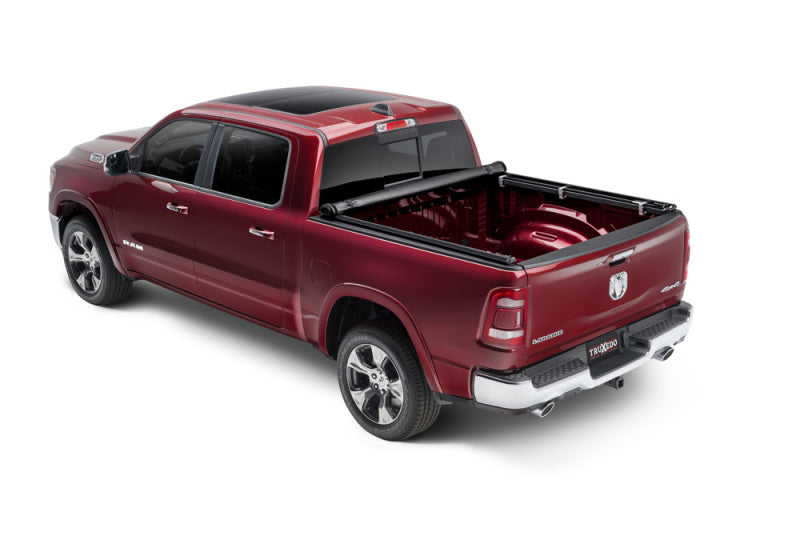 Load image into Gallery viewer, Truxedo 19-20 Ram 1500 (New Body) w/RamBox 5ft 7in TruXport Bed Cover
