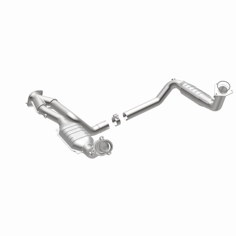 Load image into Gallery viewer, MagnaFlow Conv DF 02-06 Cadillac Truck. 8 5.3L Dual Conv. Y-Pipe Assy 2wd/Chevy Truck 99-07
