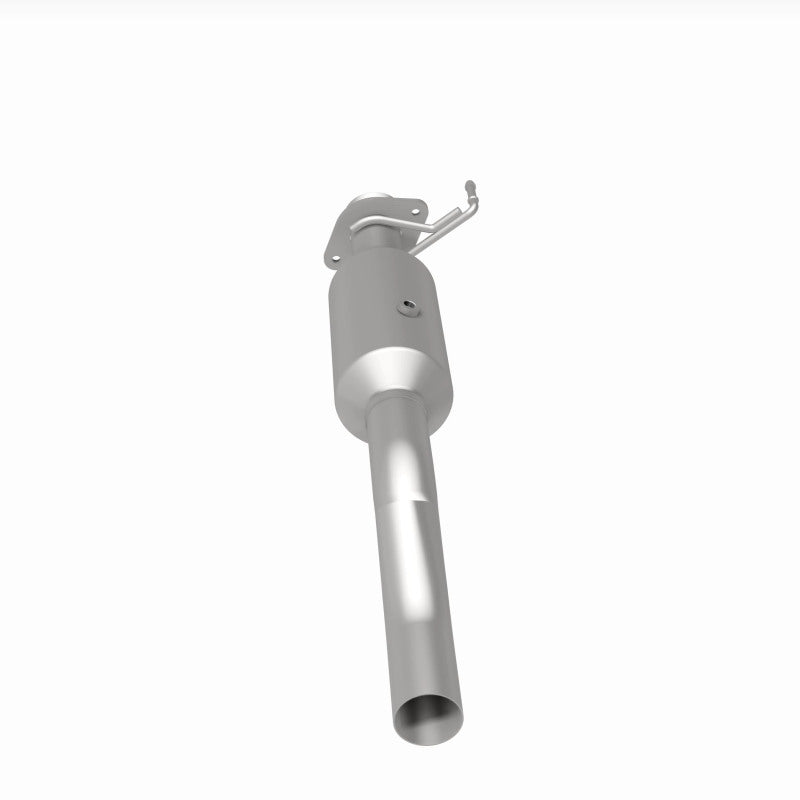 Load image into Gallery viewer, MagnaFlow 20-22 Ford F-350 Super Duty V8 7.3L Rear Underbody Direct Fit Catalytic Converter
