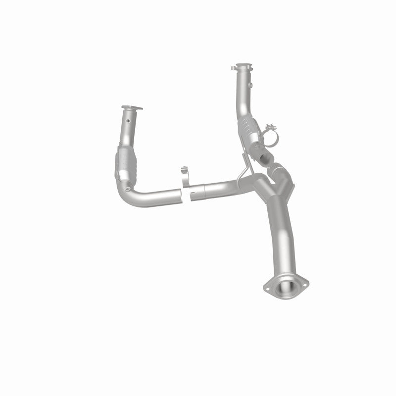 Load image into Gallery viewer, MagnaFlow Conv Direct Fit 11-16 Chevrolet Silverado 2500HD/3500HD / GMC Sierra 2500HD/3500HD
