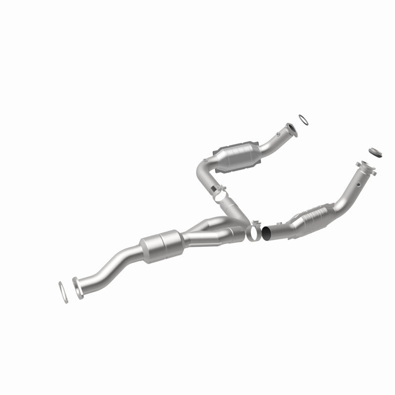 Load image into Gallery viewer, Magnaflow Conv DF 2011-2012 EXPRESS 2500 6.0L 6.0L Underbody
