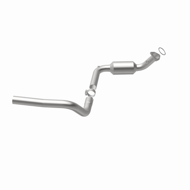 Load image into Gallery viewer, MagnaFlow Catalytic Converter Direct Fit Hummer H2
