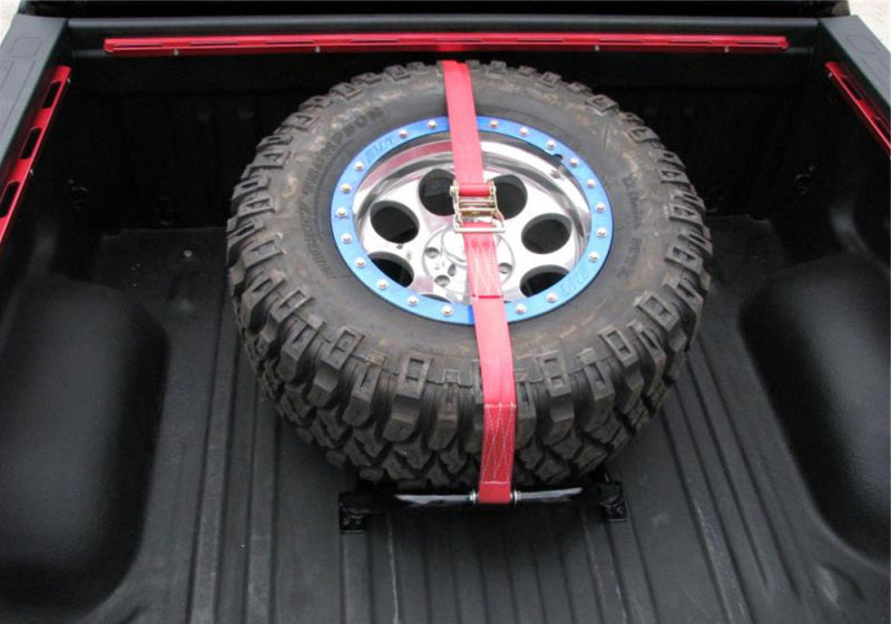 Load image into Gallery viewer, N-Fab Bed Mounted Rapid Tire Strap Universal - Gloss Black - Red Strap
