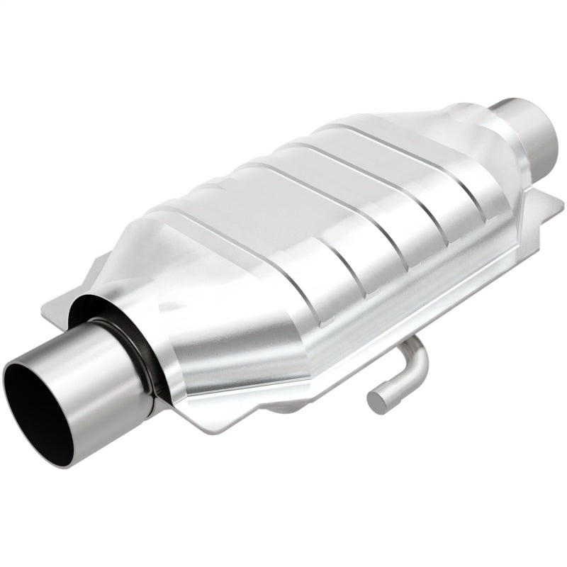 Load image into Gallery viewer, MagnaFlow Conv Universal 2.5in Inlet 2.5in Outlet 16in Length 6.375in Width
