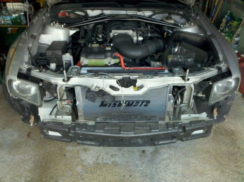 Load image into Gallery viewer, Mishimoto 05+ Ford Mustang Manual Aluminum Radiator

