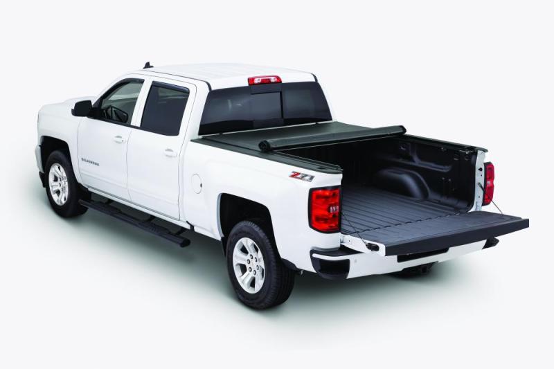 Load image into Gallery viewer, Tonno Pro 88-99 Chevy C1500 6.6ft Fleetside Lo-Roll Tonneau Cover
