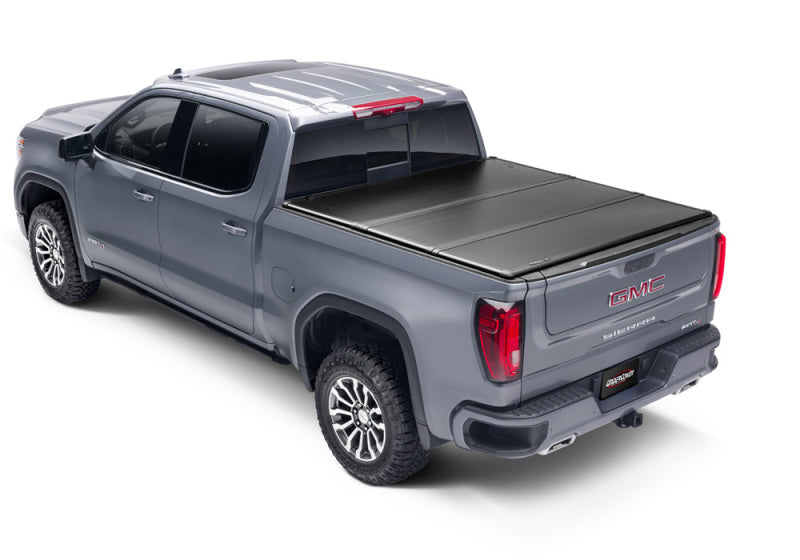 Load image into Gallery viewer, UnderCover 20-21 Jeep Gladiator 5ft Triad Bed Cover
