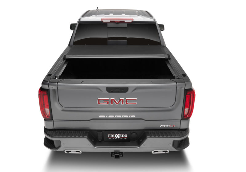 Load image into Gallery viewer, Truxedo 19-20 GMC Sierra &amp; Chevrolet Silverado 1500 (New Body) 8ft Pro X15 Bed Cover
