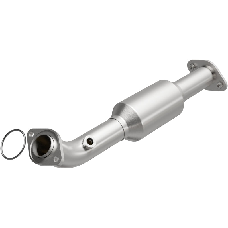 Load image into Gallery viewer, MagnaFlow 16-20 Toyota Tacoma V6 3.5L OEM Grade Direct-Fit Catalytic Converter
