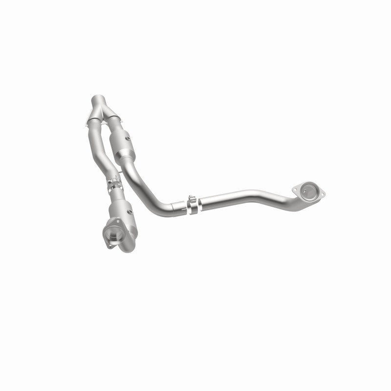 Load image into Gallery viewer, MagnaFlow 2012 Ram 1500 Tradesman HD V8 5.7L OEM Underbody Direct-Fit Catalytic Converter
