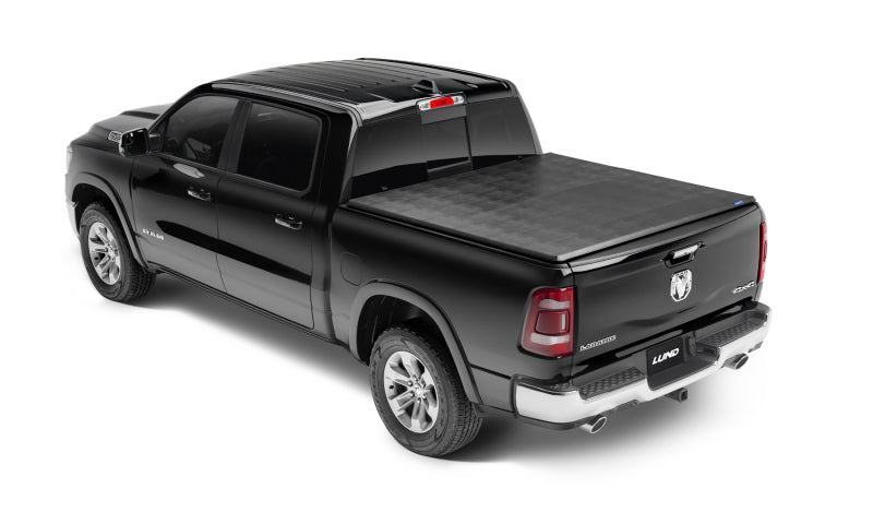 Load image into Gallery viewer, Lund 02-17 Dodge Ram 1500 (6.5ft. BedExcl. Beds w/Rambox) Genesis Tri-Fold Tonneau Cover - Black
