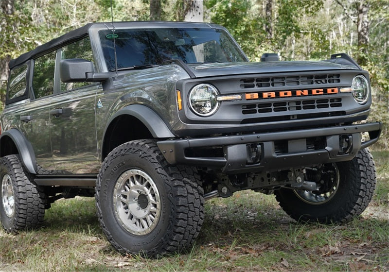 Load image into Gallery viewer, Superlift 21-22 Ford Bronco 4WD (Does not fir Sport or Sasquatch Package) 2in Lift Kit
