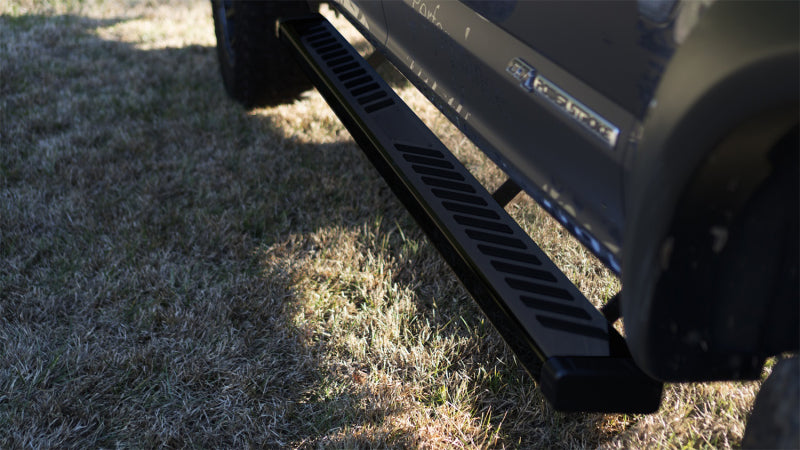 Load image into Gallery viewer, Lund 07-17 Toyota Tundra Double Cab Summit Ridge 2.0 Running Boards - Black
