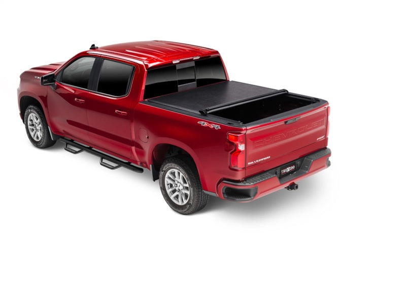 Load image into Gallery viewer, Truxedo 19-20 GMC Sierra &amp; Chevrolet Silverado 1500 (New Body) 5ft 8in Lo Pro Bed Cover
