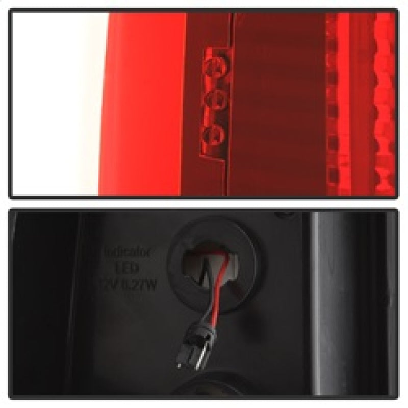 Load image into Gallery viewer, xTune Chevy Silverado 1500/2500/3500 99-02 / Version 3 Tail Lights Red Clear ALT-ON-CS99V3-LBLED-RC

