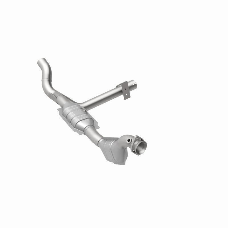 Load image into Gallery viewer, MagnaFlow Conv DF 01 Ford Trucks 4.6L
