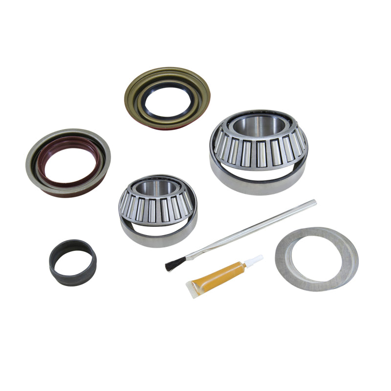 Load image into Gallery viewer, Yukon Gear Pinion Install Kit 976in To 95in Gm 12 Bolt Conversion 2014+

