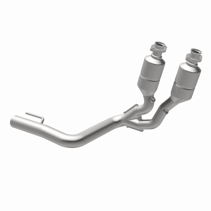 Load image into Gallery viewer, MagnaFlow Conv DF 99-00 Grand Cherokee 4.0L
