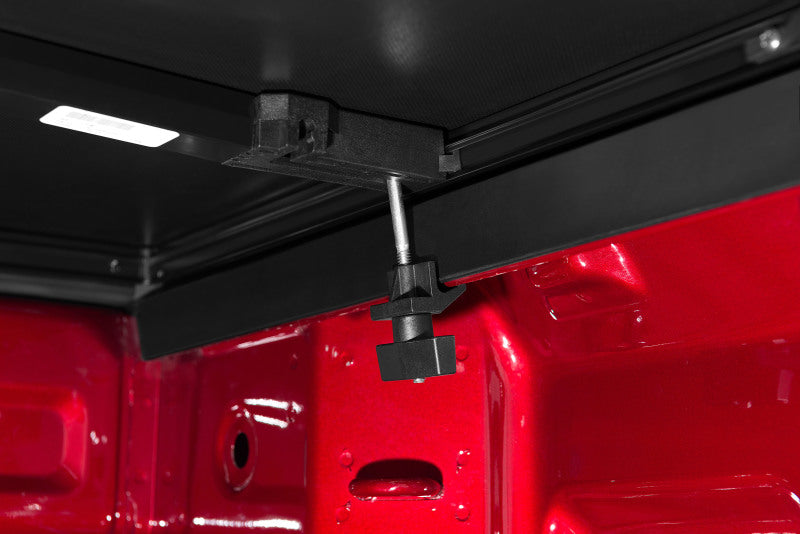 Load image into Gallery viewer, Tonno Pro 07-13 Chevy Silverado 1500 8ft Fleetside Tonno Fold Tri-Fold Tonneau Cover
