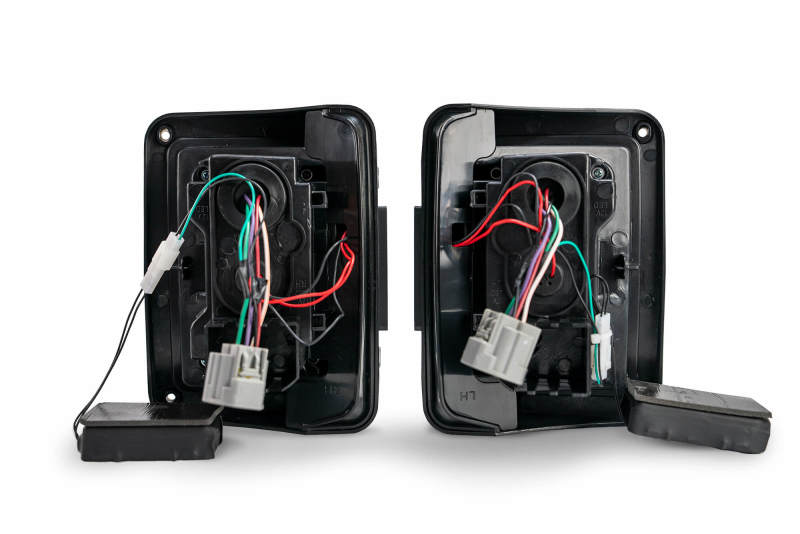 Load image into Gallery viewer, DV8 Offroad 07-18 Jeep Wrangler JK Octagon LED Tail Light
