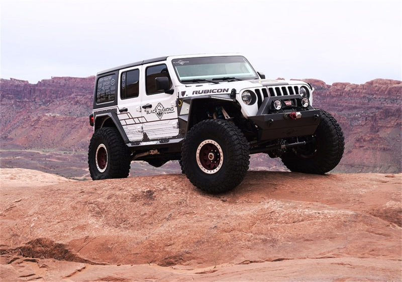 Load image into Gallery viewer, Superlift 18-23 Jeep Wrangler Unlimited 4in JLU Long Arm Kit - Fox 2.0 Shocks
