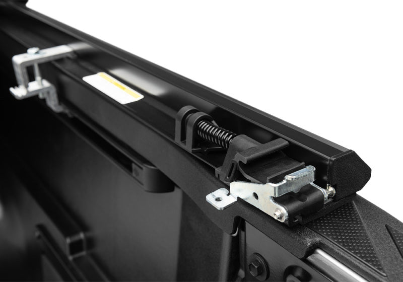 Load image into Gallery viewer, Truxedo 2022+ Toyota Tundra w/ Deck Rail System 5ft 6in TruXport Bed Cover
