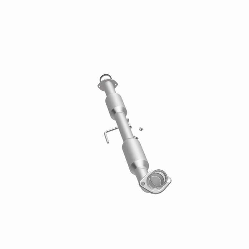 Load image into Gallery viewer, MagnaFlow 13-15 Toyota Tacoma California Grade CARB Compliant Direct-Fit Catalytic Converter
