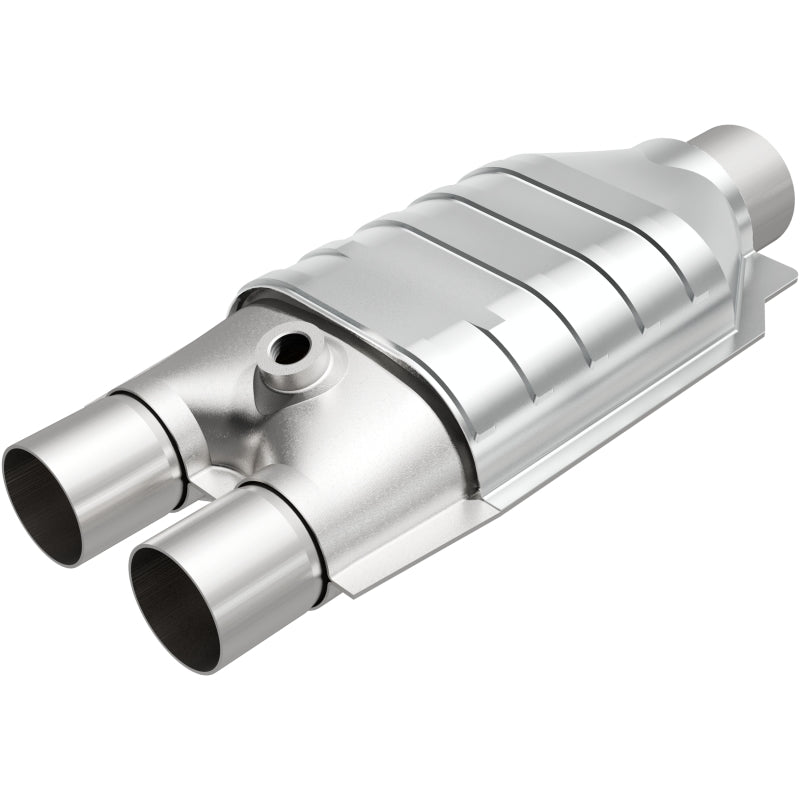 Load image into Gallery viewer, MagnaFlow Conv Univ 2/2.5 Single O2 Boss
