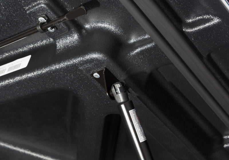 Load image into Gallery viewer, UnderCover 2021 Ford F-150 Crew Cab 5.5ft Lux Bed Cover - Velocity Blue
