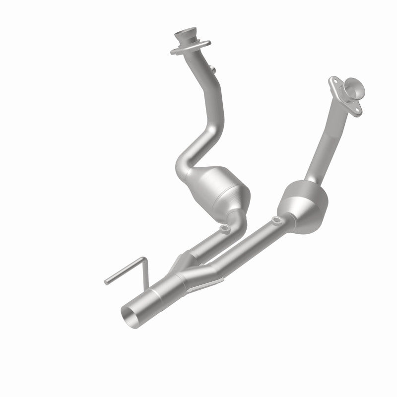 Load image into Gallery viewer, MagnaFlow Conv DF 04 Jeep Grand Cherokee 4.7L
