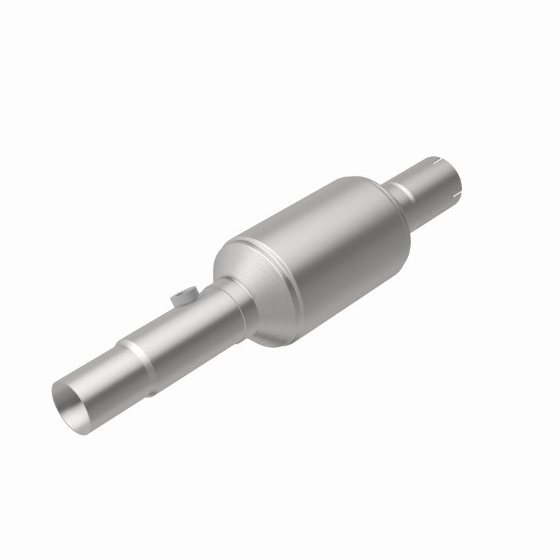 Load image into Gallery viewer, MagnaFlow Conv Direct Fit 96-98 Jeep Grand Cherokee Underbody
