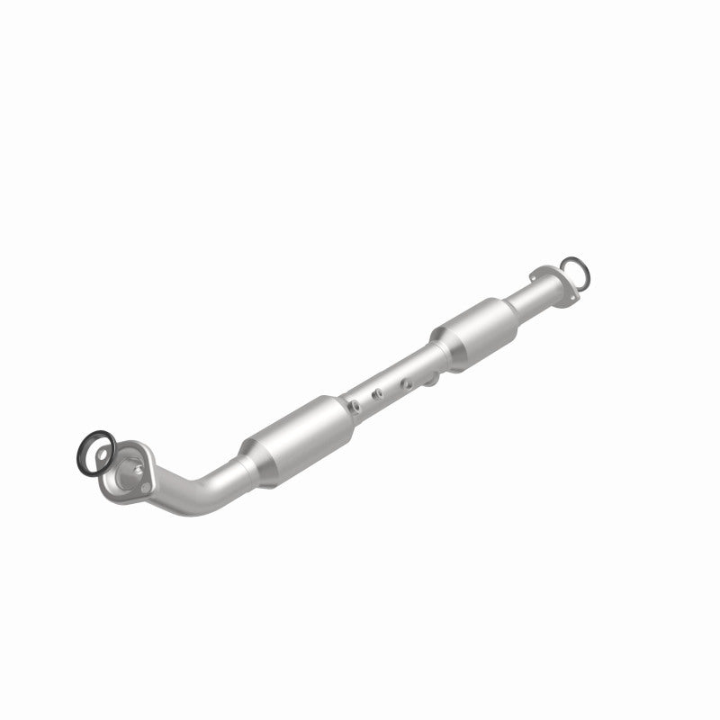 Load image into Gallery viewer, MagnaFlow 13-15 Toyota Tacoma California Grade CARB Compliant Direct-Fit Catalytic Converter
