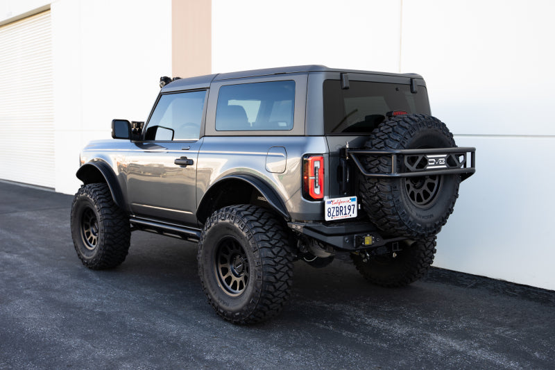 Load image into Gallery viewer, DV8 Offroad 21-23 Ford Bronco FS-15 Series 2-Door Rock Sliders
