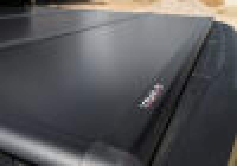 Load image into Gallery viewer, UnderCover 04-21 Ford F-150 6.5ft Triad Bed Cover
